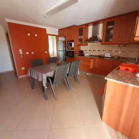 Spacious House In Aldeia Dos Pinheiros With Pool *