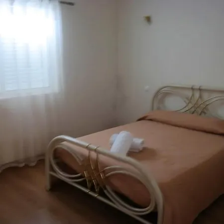 Spacious House In Aldeia Dos Pinheiros With Pool *