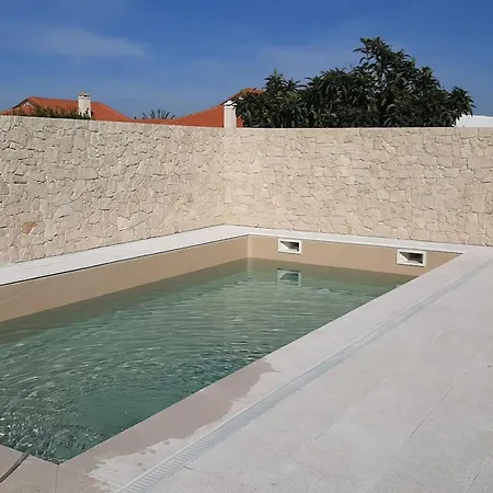 Spacious House In Aldeia Dos Pinheiros With Pool * Azeitao
